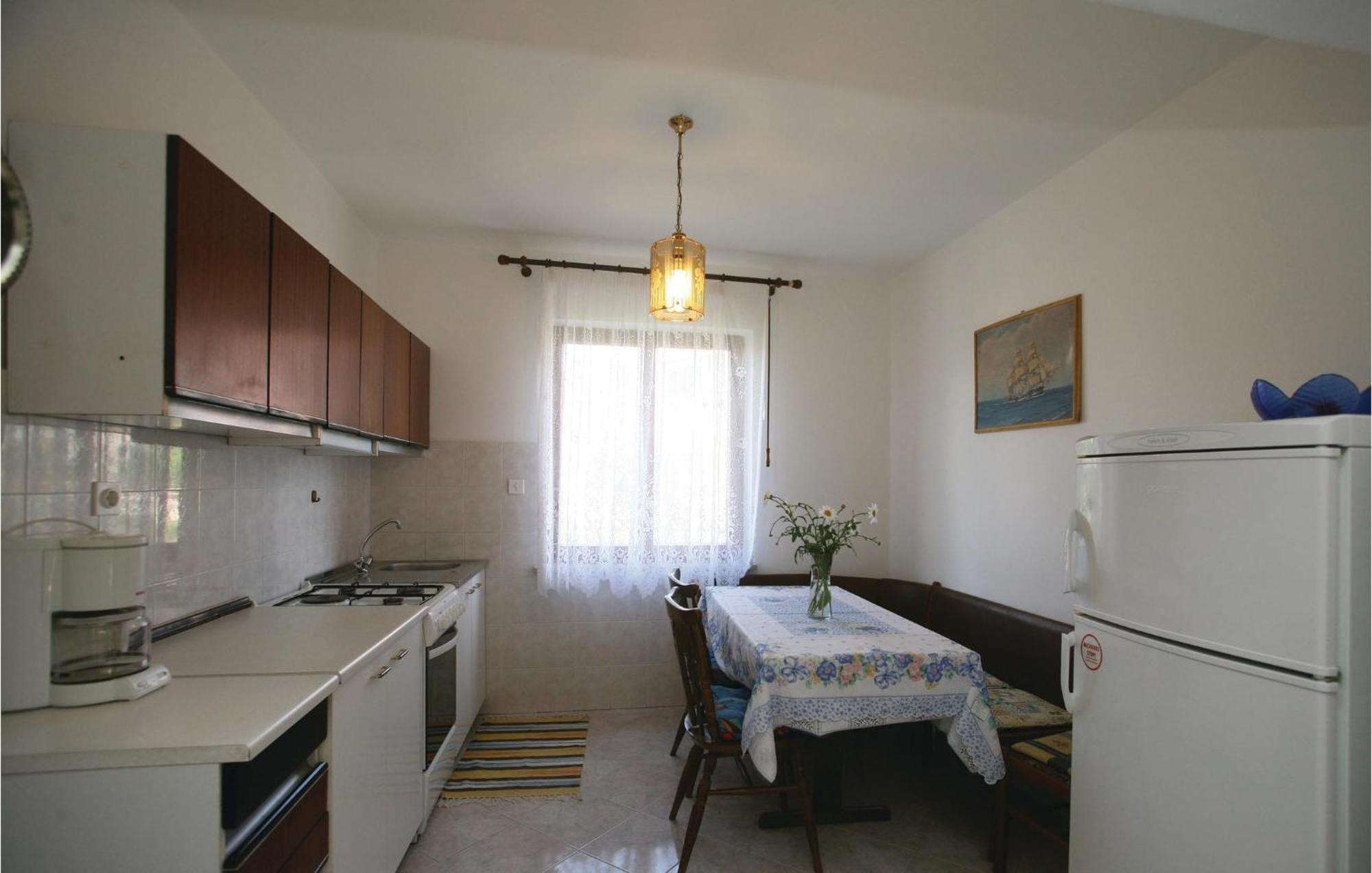 Raša 2 Bedroom Gorgeous Apartment In Labin מראה חיצוני תמונה
